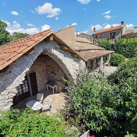 Le Barry Du Grand Chemin Bed and Breakfast 3*