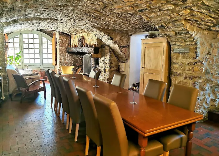 Le Barry Du Grand Chemin Couette-café